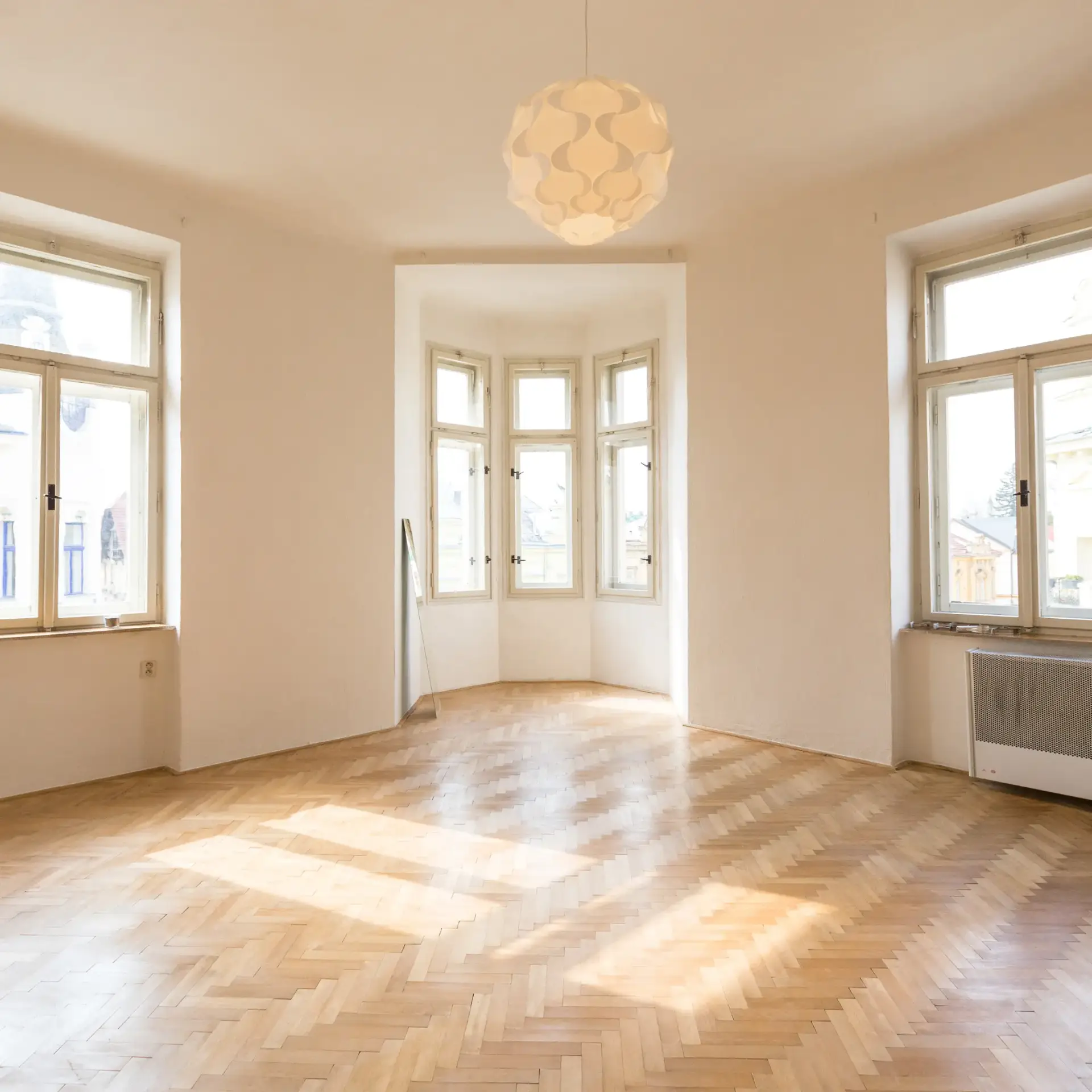 Tom og ren lejlighed efter professionel dødsbo rydning i Aalborg, Nordjylland - klar til næste fase